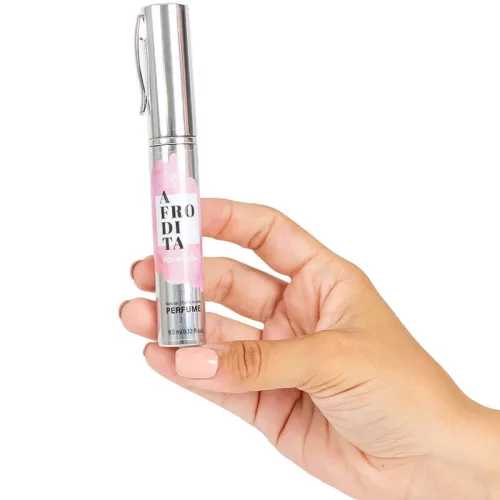 SECRETPLAY - aphrodisiac perfume for women in travel packaging